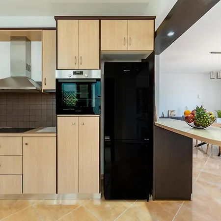 Kalamaki Del Mar Hanya