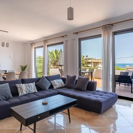 Kalamaki Del Mar *